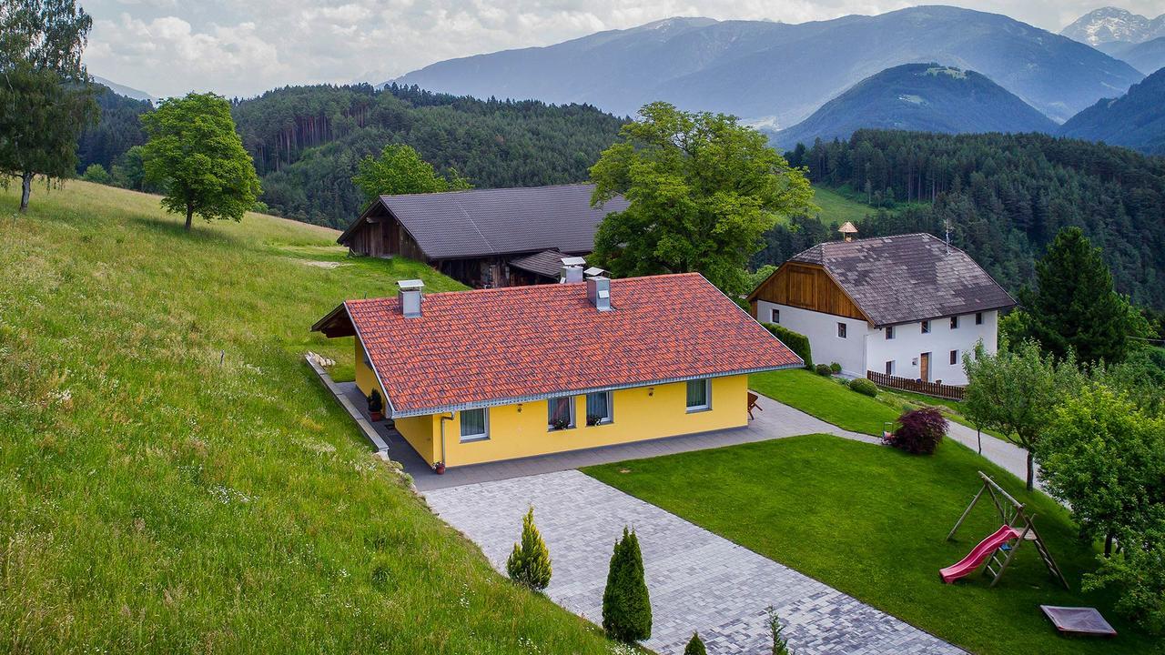 Appartament Eichnerhof Chienes Exterior foto